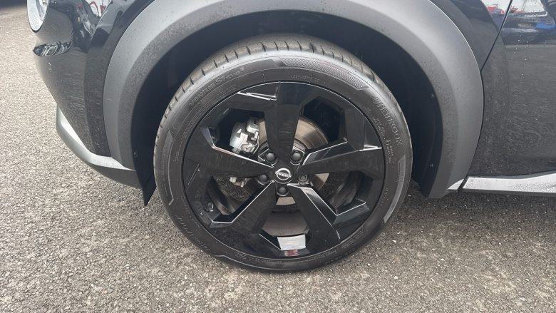 Nissan Juke 1.0 DiG-T Tekna 5dr Petrol Hatchback